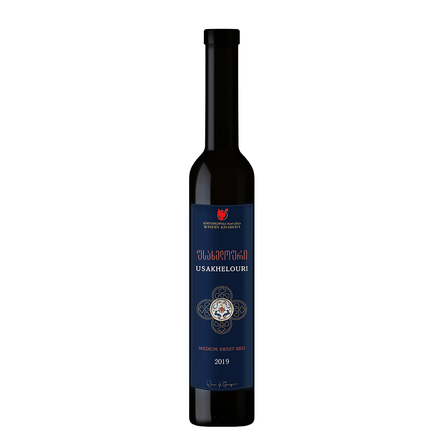 Dunkle Weinflasche Khareba USAKHELOURI lieblicher georgischer Rotwein – 0,375 l, ein traditioneller georgischer Wein.