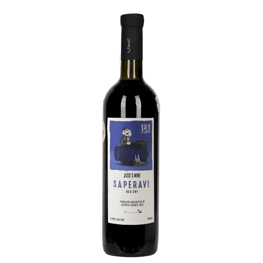 Juso Saperavi Qvevri Rotwein, trocken, Naturwein - 2023 - 0,75 l Ein authentischer georgischer Naturwein aus dem familiären Weingut Juso’s Winery in Kachetien. Dieser Saperavi wird nach der 8.000 Jahre alten Tradition in unterirdischen Tonamphoren (Qvevri) ausgebaut – ohne Zusatzstoffe, ungefiltert und handgelesen. Er besticht durch tiefgründige Aromen von Brombeeren, Rauch und Wildkräutern sowie einen kraftvollen, erdigen Charakter. Ein Wein für Entdecker, die das Wahre suchen. Juso Saperavi Qvevri Rotwein, trocken, Naturwein - 2023 - 0,75 l
