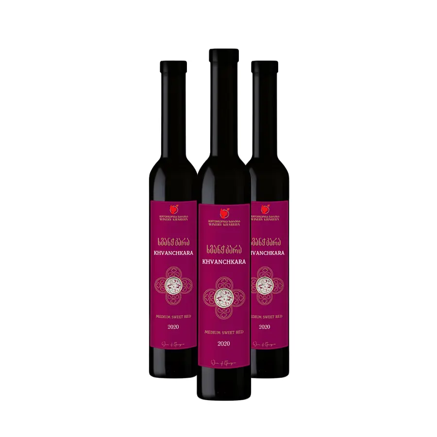 3x Khareba KHVANCHKARA lieblicher Rotwein Drei Flaschen der legendären Khvanchkara von Khareba – das ideale Format, um einen der berühmtesten georgischen Weine kennenzulernen. Faszinierende Rubinfarbe und harmonischer fruchtiger Geschmack mit charakteristischen Sortenaromen. 3x Khareba KHVANCHKARA lieblicher Rotwein
