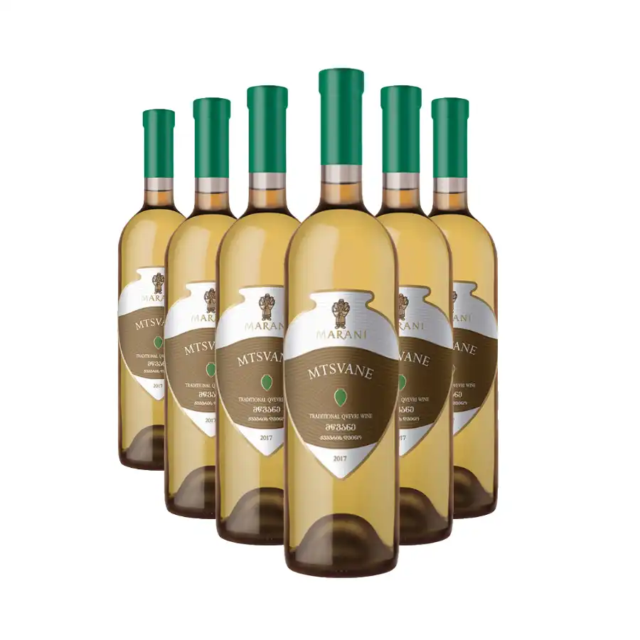 6x Marani MTSVANE QVEVRI Weißwein trocken Amberwein Sechs Flaschen Qvevri-Wein Mtsvane in orange-bernsteinfarbenem Ton. Eine reiche Aromenpalette zerfließt zwischen Noten von Orangenschale, Walnüssen, Aprikosen und Pfirsichen, mit einer seidig-samtigen Textur und einem erfrischenden Honigabgang. 6x Marani MTSVANE QVEVRI Weißwein trocken Amberwein