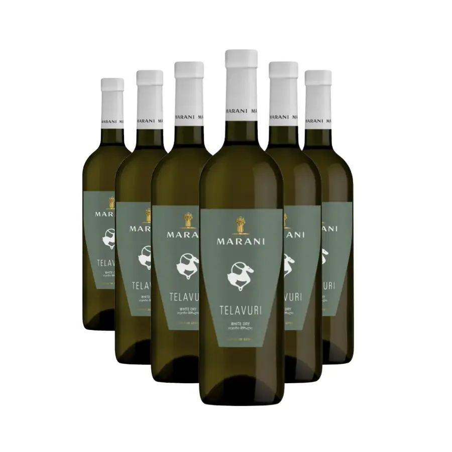 6x Marani TELAVURI trockener Weißwein Sechs Flaschen Telavuri weiß trocken von Marani — ein frischer Weißwein aus dem berühmten Tal des Flusses Alazani in der Region Kachetien, hergestellt vom Weingut JSC Telavi Wine Cellar direkt in der Stadt Telavi. Die Rebsorte Rkatsiteli, verschnitten mit Mtsvane, reift auf dem fruchtbaren Boden des Tals und verleiht dem Wein sanfte Säure sowie das Aroma reifer Äpfel und Birnen. 6x Marani TELAVURI trockener Weißwein