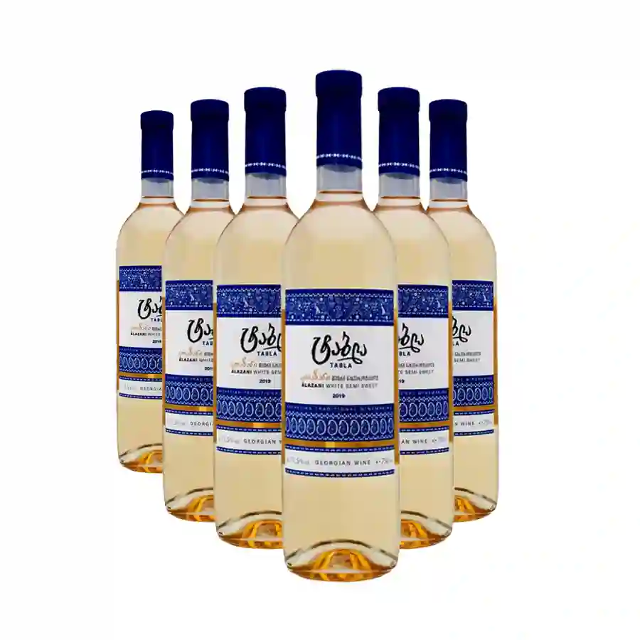 6x Tabla ALAZANI VALLEY lieblicher Weißwein Sechs Flaschen Tabla Alazani Valley – ein traditioneller georgischer halbsüßer Weißwein mit 12 % Alkoholgehalt aus der Rebsorte Rkatsiteli. Helle Strohfarbe, frischer, ausgewogener Geschmack mit Noten von Aprikose und grünem Apfel. Ein Vorrat für Liebhaber zarter, alltagstauglicher Süße. 6x Tabla ALAZANI VALLEY lieblicher Weißwein